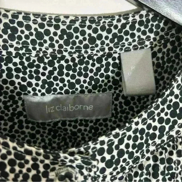 Liz Claiborne Long Sleeve Blouse Black and White Print Button Down Top - Picture 4 of 8